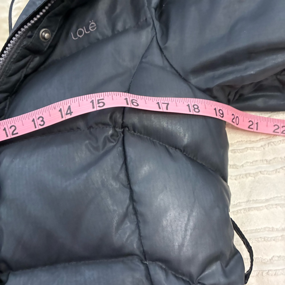 Lole Women's Black Puffer Jacket. Duck feather filled. Size small. EUC. - Picture 9 of 16
